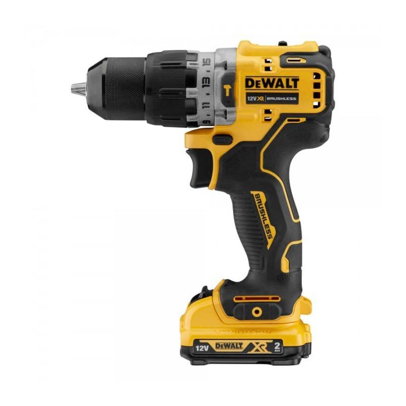 Дрель-шуруповерт DeWalt DCD706D2